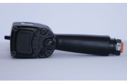 Пневматичний ударний гайковерт TAGRED TA801 1/2