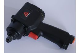 Пневматичний ударний гайковерт TAGRED TA801 1/2