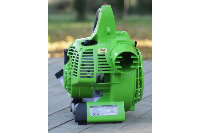 Садовый пылесос-воздуходувка Bass Polska BP-8466