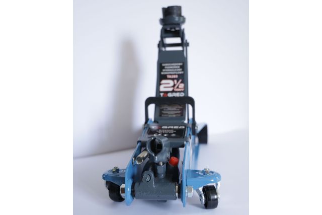 Гидравлический автомобильный домкрат TAGRED TA285