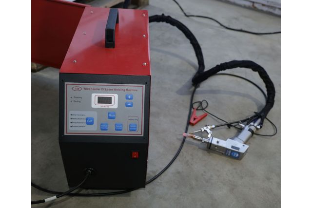 Лазерний зварювальний апарат CORMAK WL2000