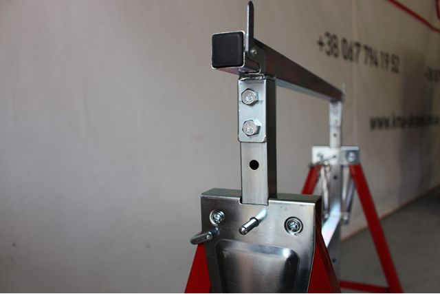 Козел телескопічний складний Holzmann KB 1300A