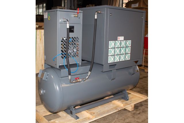 Гвинтовий компресор з ремінним приводом WALTER...