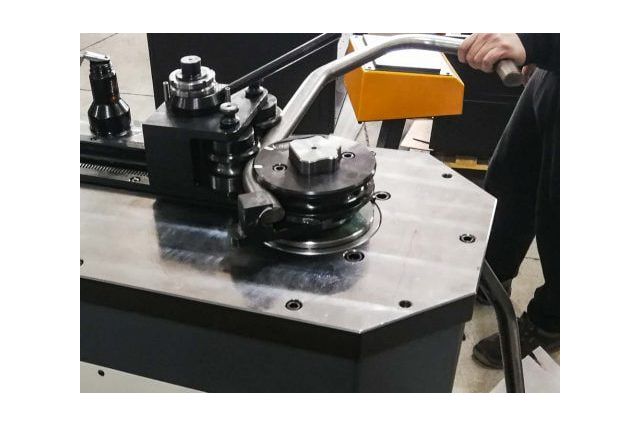 Верстат для згинання KARMAK Karbend BB 60