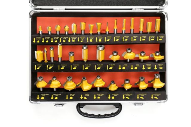 Фрези фасонні по дереву з підшипниками TAGRED...