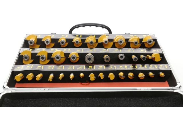 Фрезы фасонные по дереву с подшипниками TAGRED...