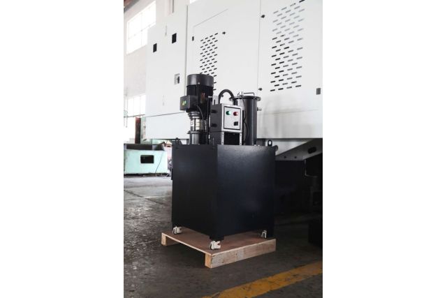 Обрабатывающий центр с ЧПУ MAST MM 1890