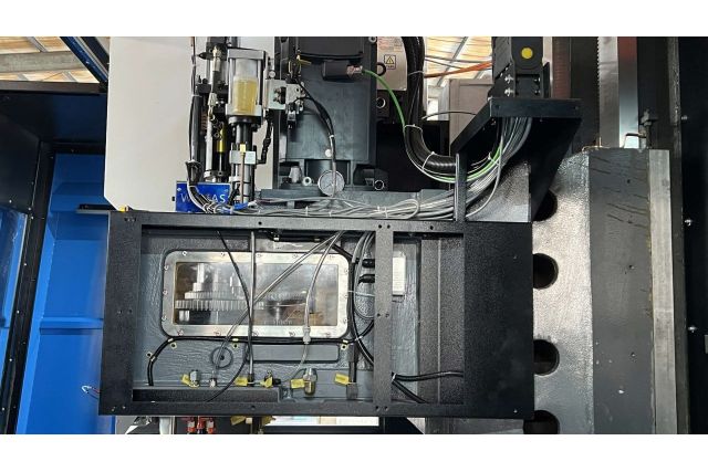 Обрабатывающий центр с ЧПУ MAST MM 1890