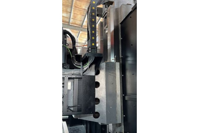 Обрабатывающий центр с ЧПУ MAST MM 1890