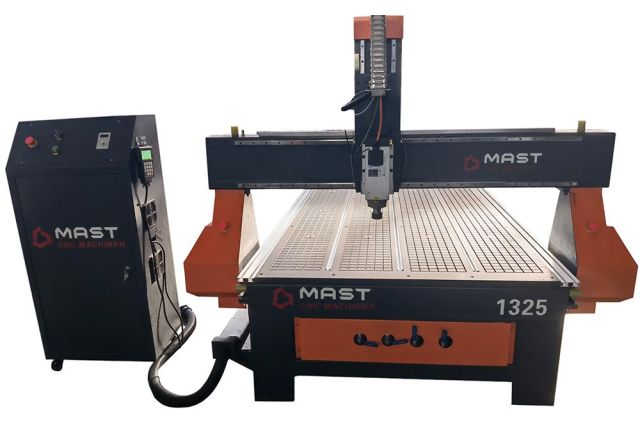 Фрезерний верстат по дереву з ЧПУ MAST 1325