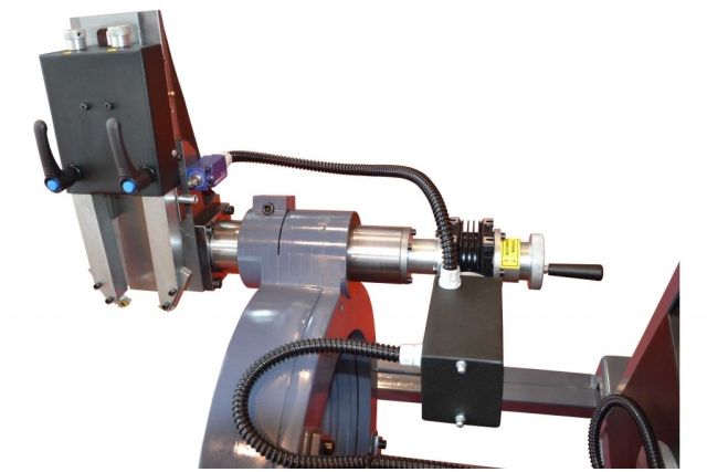 Станок для проточування гальмівних дисків...