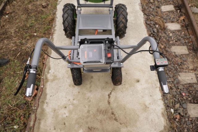 Аккумуляторная тачка MAST EWD300B