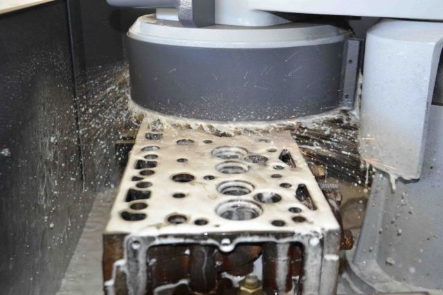 Станок для шлифовки и фрезерования плоскости...