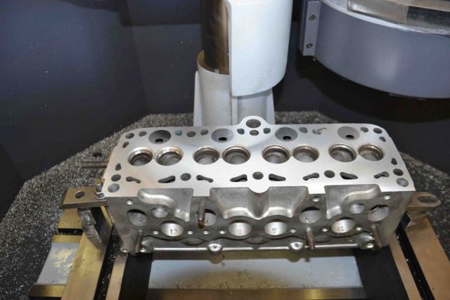 Станок для шлифования и фрезерования ГБЦ и БЦ...