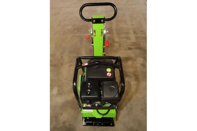 Виброплита Zipper ZI-RPE160C