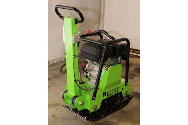 Виброплита Zipper ZI-RPE160C