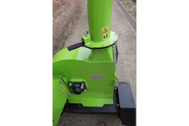 Садовый  измельчитель MAST Gartentechnik DGS1500