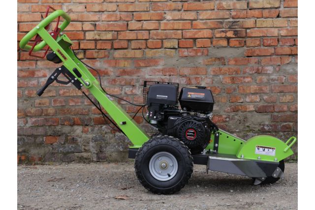 Подрібнювач пнів MAST Gartentechnik SGR1500