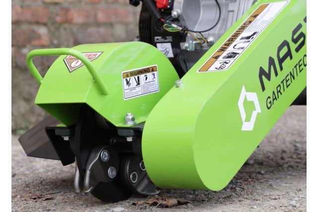 Измельчитель пней MAST Gartentechnik SGR1500