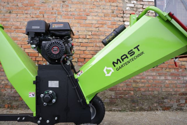 Измельчитель садовый MAST Gartentechnik P4206