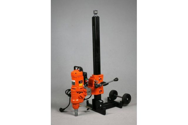 Установка алмазного бурения по бетону Bass...