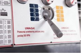 Універсальний токарний верстат CORMAK 410x1500