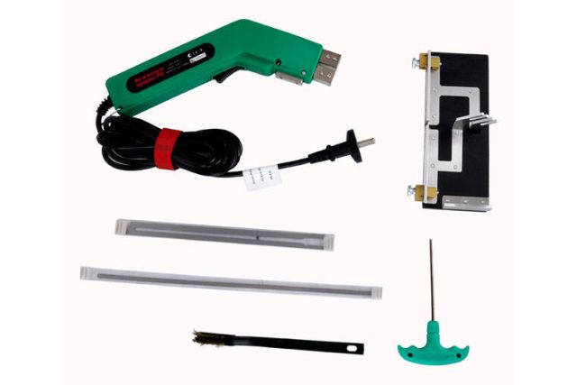 Термоніж для різання пінополістиролу з лезами...