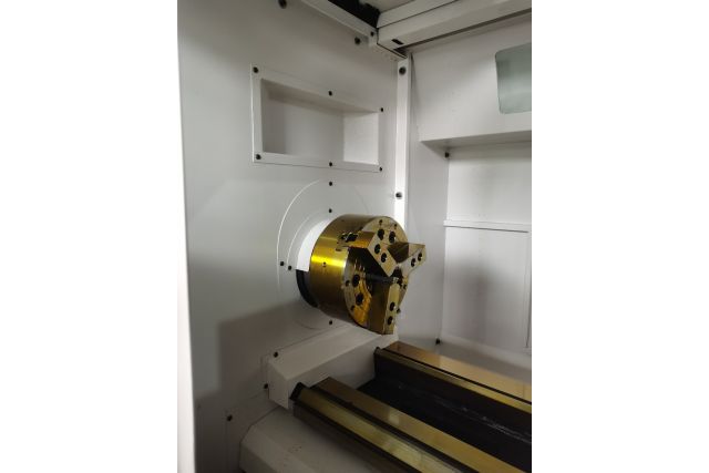 Токарный станок с ЧПУ MAST ML 500x1000 SH8