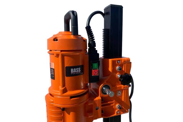 Установка алмазного бурения по бетону Bass...