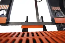 Напівавтоматична двоколонна стрічкова пила DISPA MAKINA D-Y 550 10