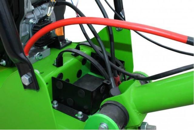 Виброплита Zipper ZI-RPE177D