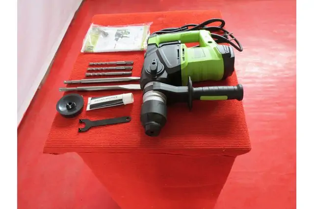 Перфоратор Zipper ZI-BHA1500D 7