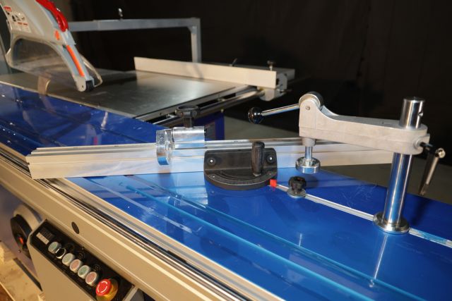 Форматно раскройный станок CORMAK MJ45-KD3