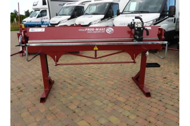 Листогибочный станок RED PLUS 2700/0,8/160