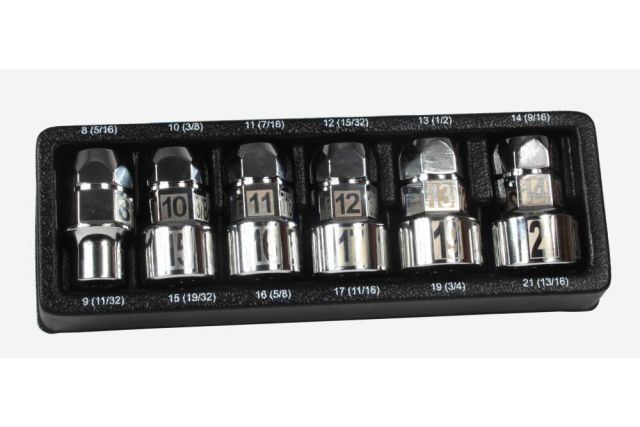 Универсальный гаечный ключ с торцевыми...