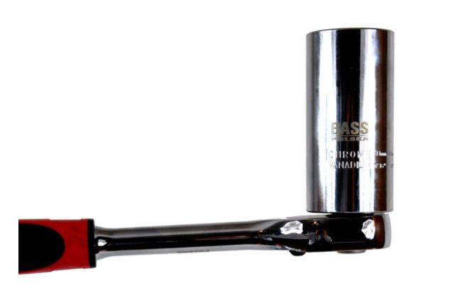 Гаечный ключ с универсальной головкой Bass...