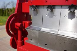 Листозгинальний верстат Prod-masz SGR 1400/1,5/160