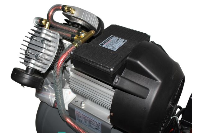 Поршневой компрессор MAST 2047/50L 220V