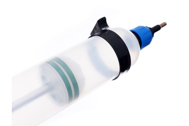 Ручний аспіратор для відкачування рідин з...