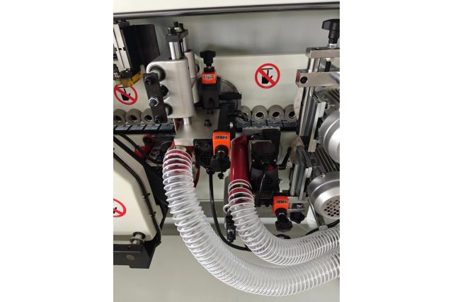 Кромкооблицовочный станок MAST Holztechnik K306