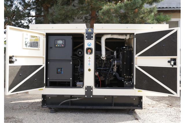 Дизельный генератор UNIVERSAL UND-YD 90 KVA