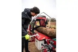 Напівавтоматична машина для різання і розколу дров Brugger SA38 12