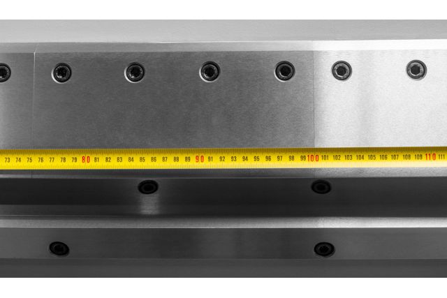 Гибочный станок Holzmann AKM 2020