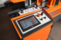 Автоматическая двухколонная ленточная пилка DISPA MAKINA D-SP 550