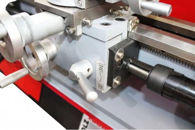 Токарний верстат по металу Holzmann ED 300FD