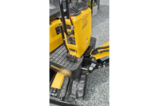 Міні-екскаватор NEX GROUP NANO