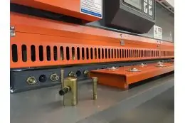 Гидравлические гильотинные ножницы DURMARK QC11K-6X2500 5