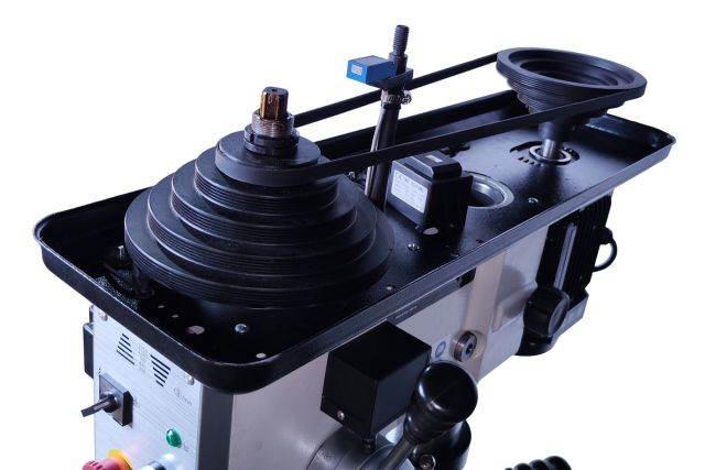 Сверлильный станок по металлу MAST...