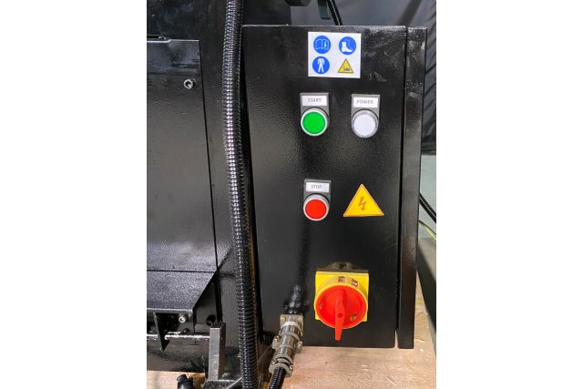 Вальцювальний верстат MAST Metalltechnik...