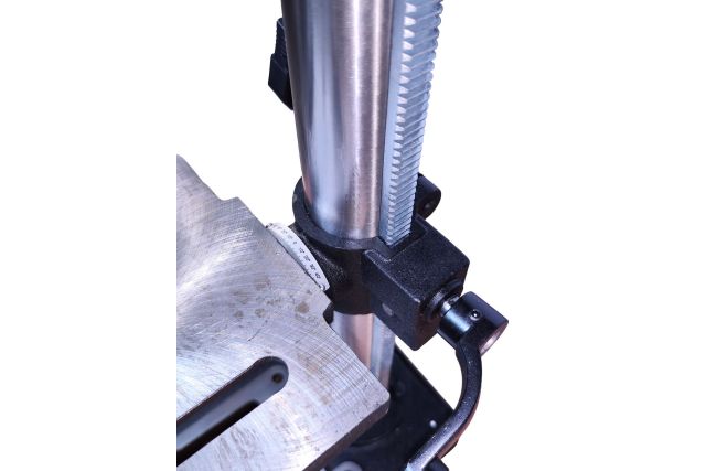 Сверлильный станок по металлу MAST...